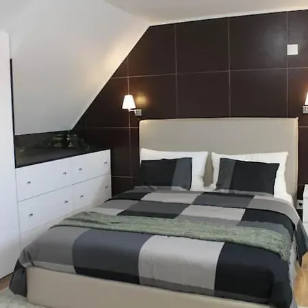 Apartamento T1, Ar Condicionado Wifi Nocleg ze śniadaniem Loures