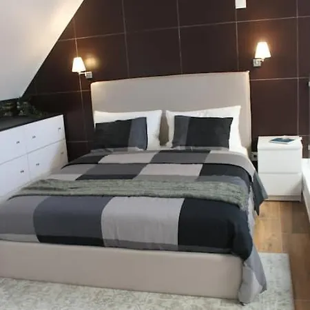 Nocleg ze śniadaniem Apartamento T1, Ar Condicionado Wifi